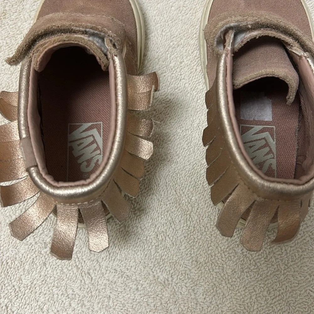 Vans fringe moccasin pink suede sneaker kids toddlers Slip In loop strap size 7